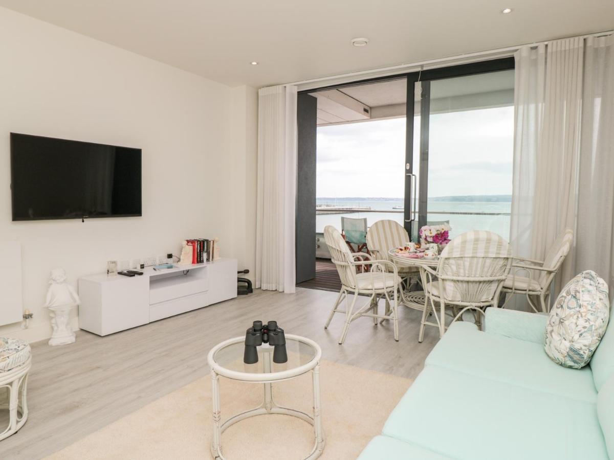 20 Summer Place *