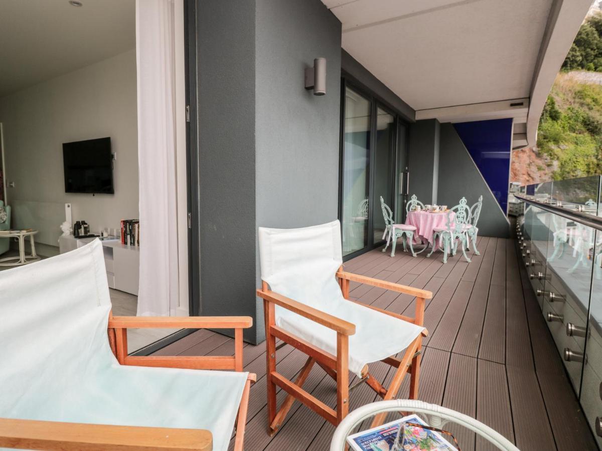 20 Summer Place Torquay