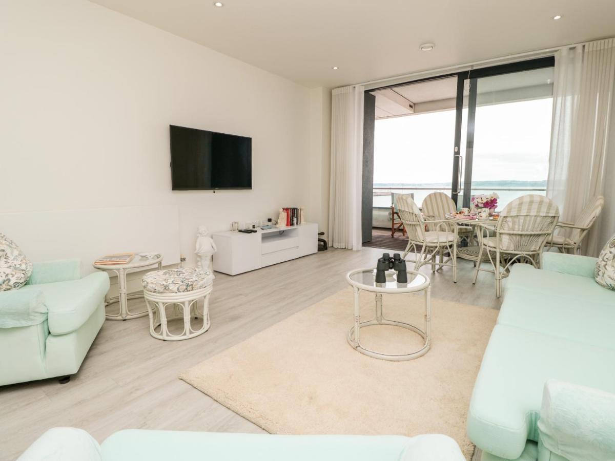 20 Summer Place