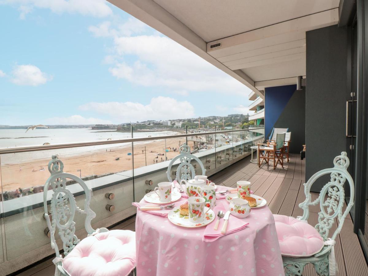 20 Summer Place